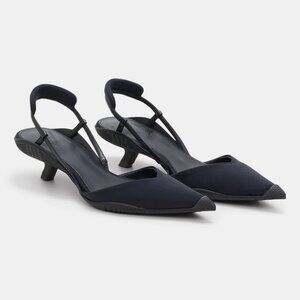 Pointed Slingback Kitten Heel in Navy